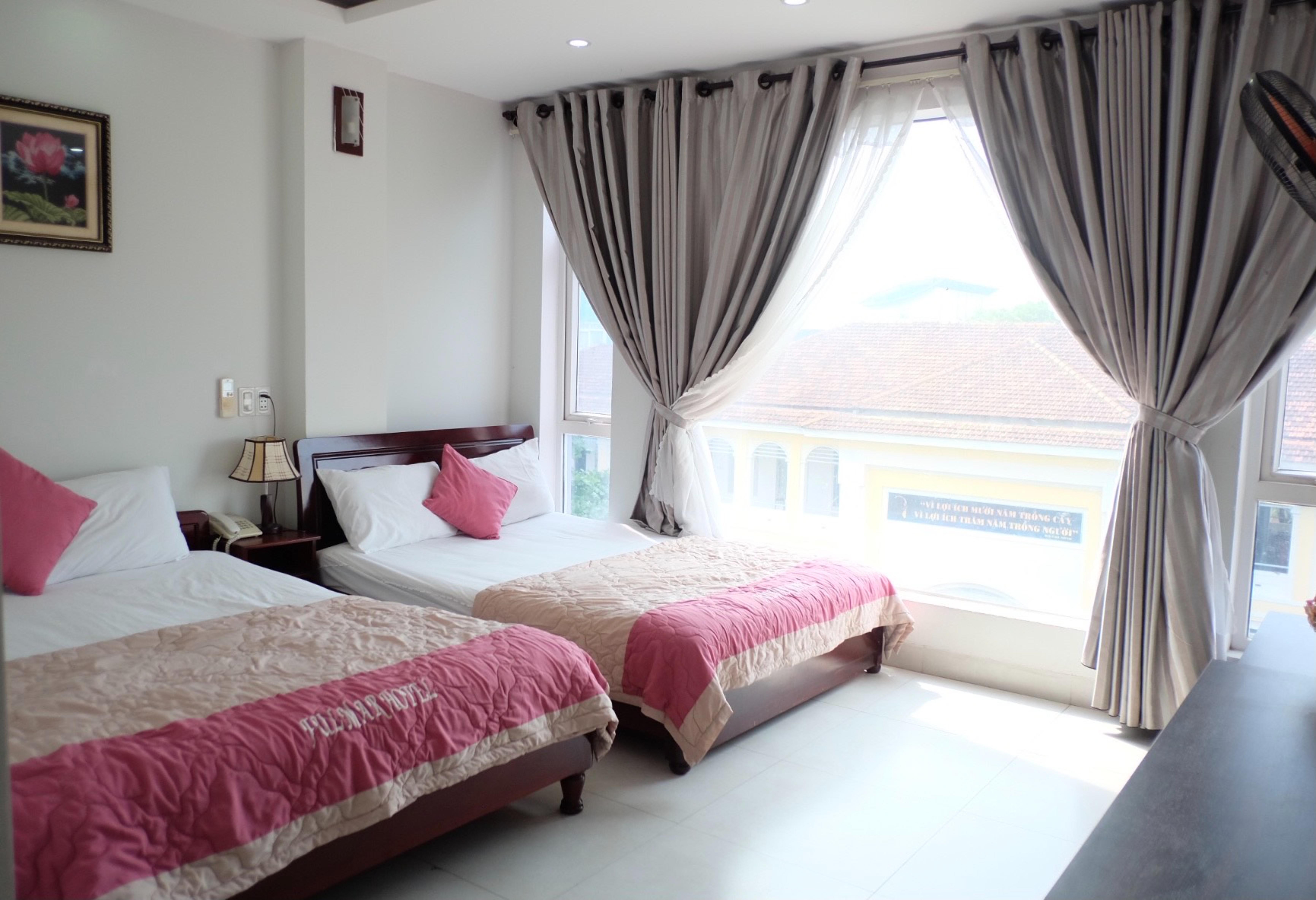 Fulmar Hotel Дананг Екстериор снимка
